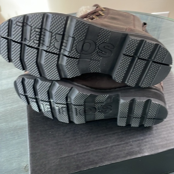 Sorel Lennox Lace Cozy boots - Picture 7 of 12